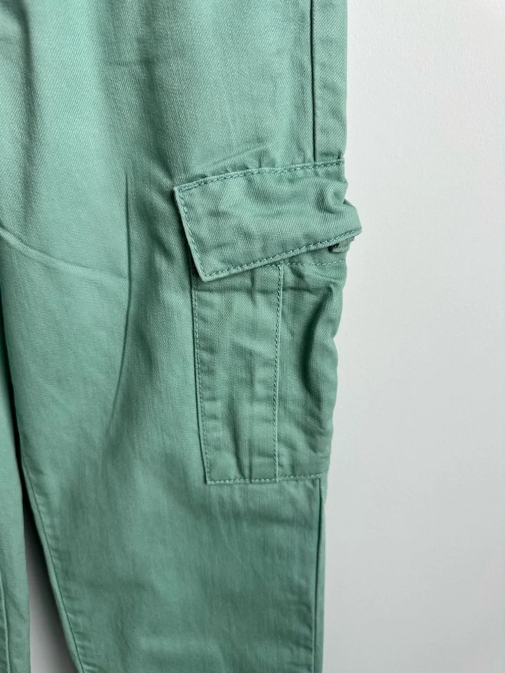 Levi’s Mint Green Cargo Pants Trendy Cotton Everyday Playwear Unisex Size 12R - Picture 5 of 13
